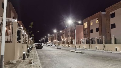 深夜歸途，總有一束光為你而亮
